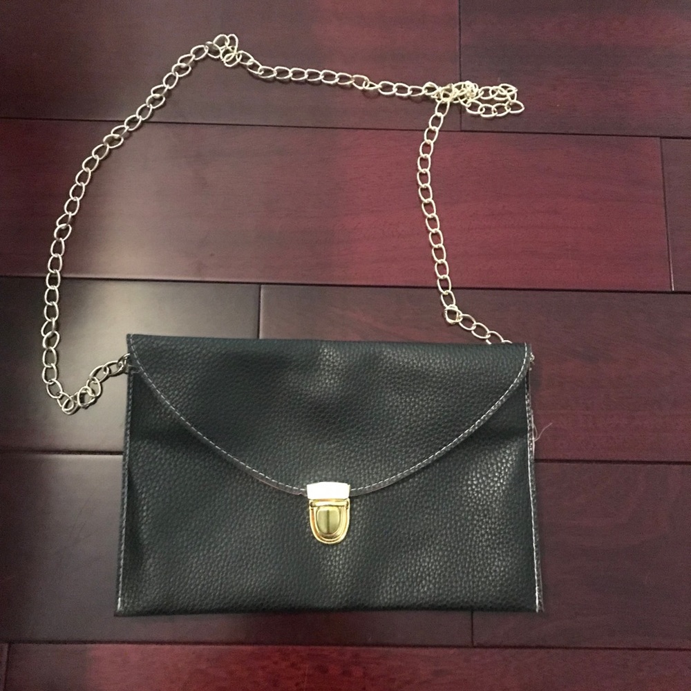 Black envelope purse with gold chain